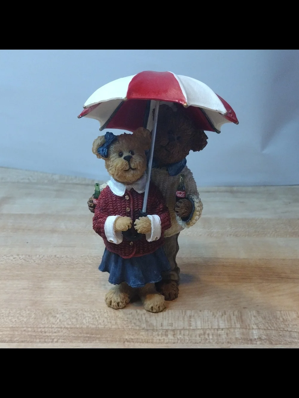 Boyds Bearstone Coca Cola Patricia Kenneth Rainy Days First Edition 1E Boxed
